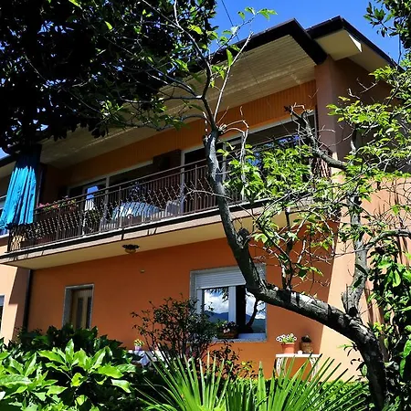Magnolia Apartment